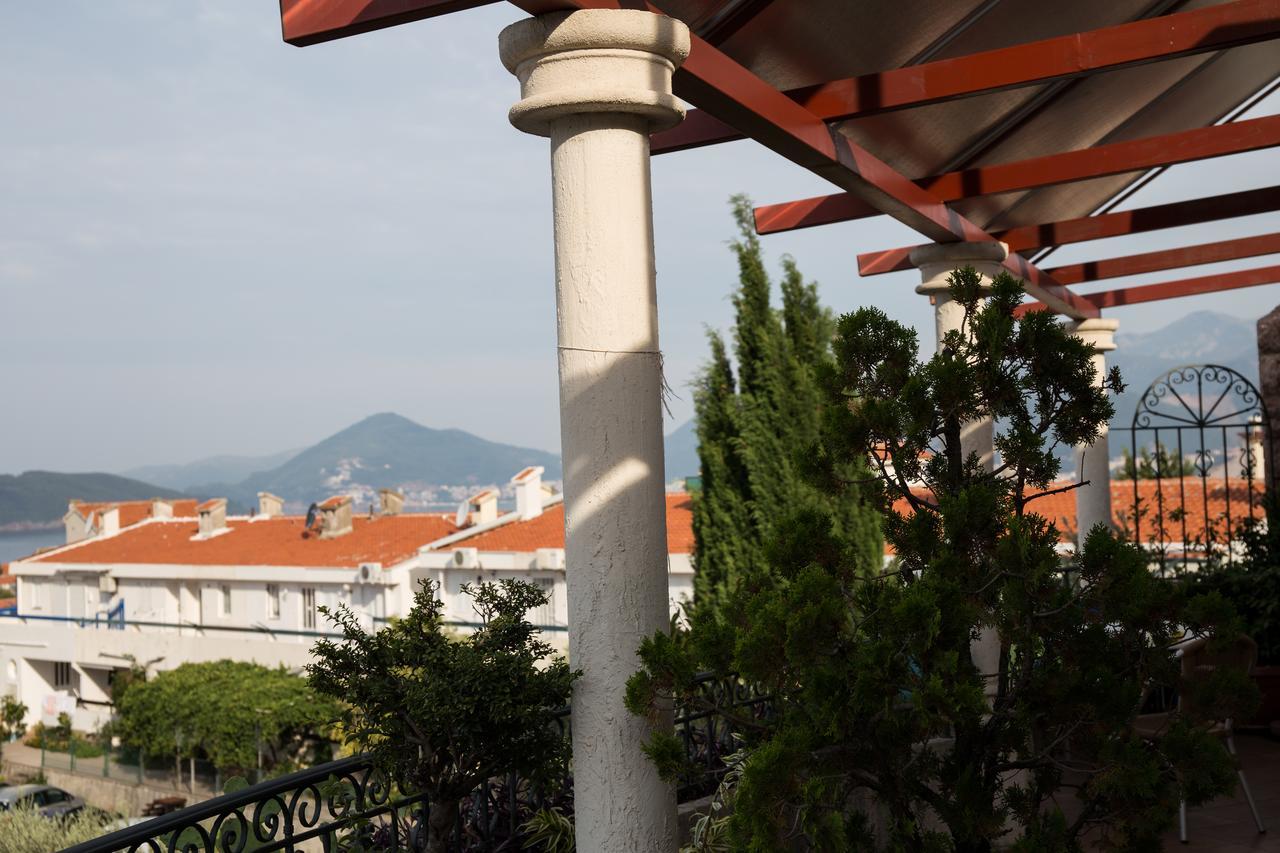 Apartments And Rooms Levantin Inn 스베티스테판 외부 사진